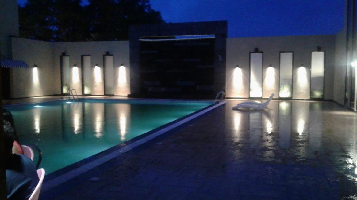 Hotel The Arindum Katni Kültér fotó